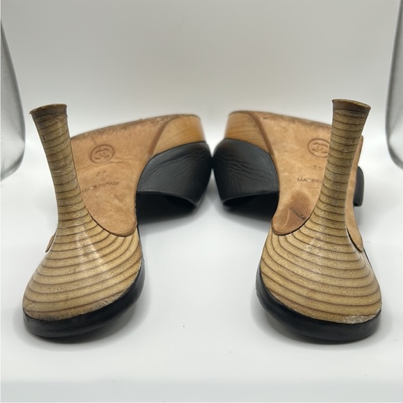 Chanel slides - Picture 5 of 8